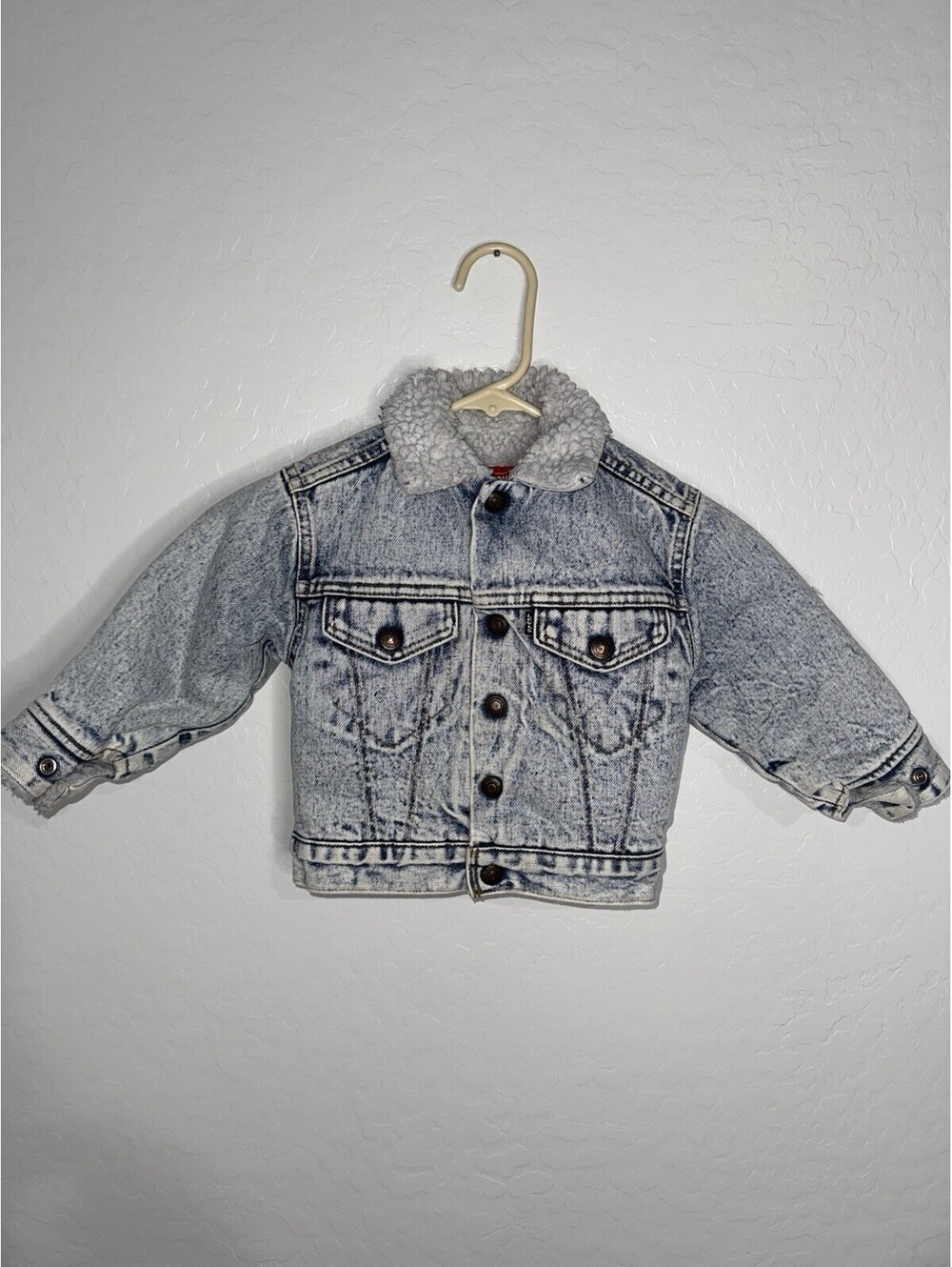 Vintage Levi’s Acid Wash Denim Jacket Size 3T black/ Silver Tab 80-90s Jean